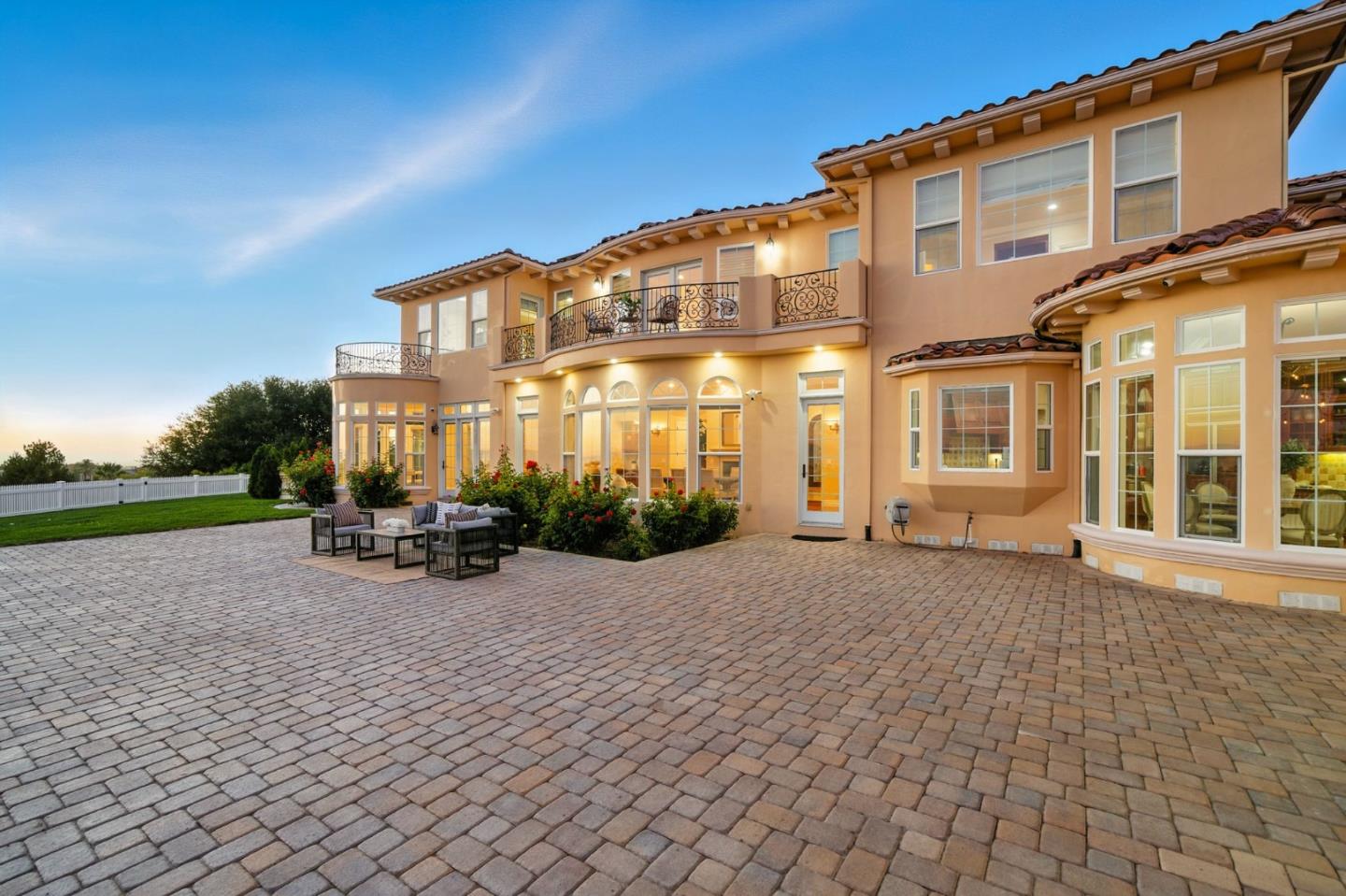 Detail Gallery Image 107 of 111 For 44989 Vista Del Sol, Fremont,  CA 94539 - 7 Beds | 6/2 Baths