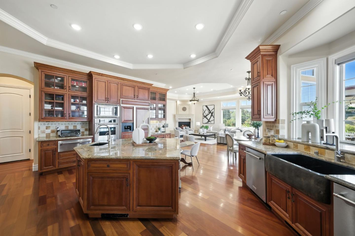 Detail Gallery Image 15 of 93 For 44989 Vista Del Sol, Fremont,  CA 94539 - 7 Beds | 6/2 Baths