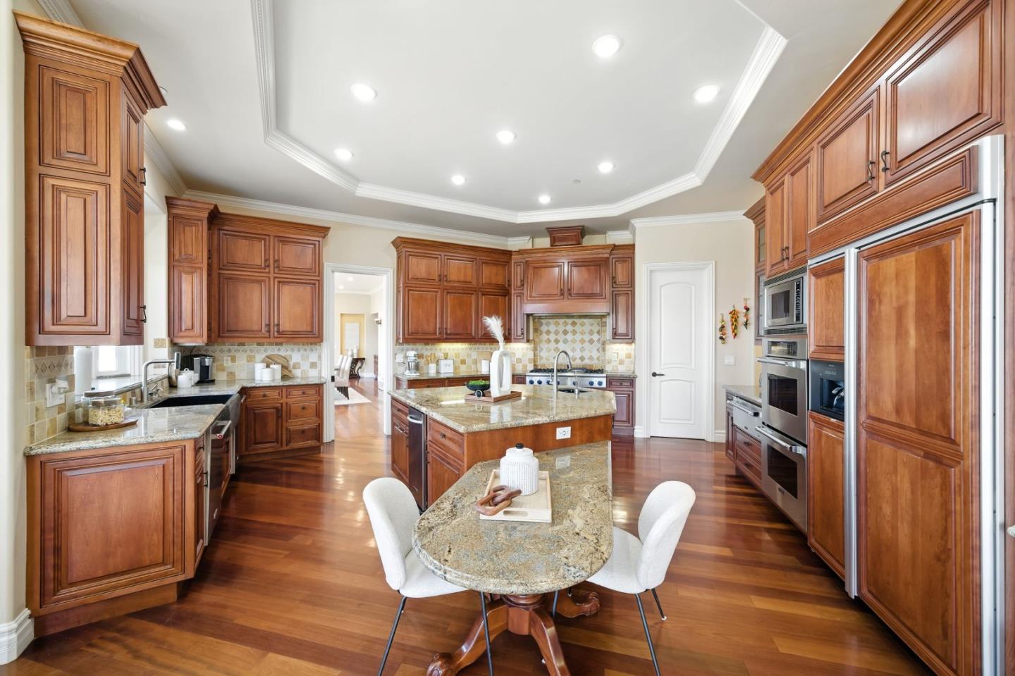 Detail Gallery Image 16 of 93 For 44989 Vista Del Sol, Fremont,  CA 94539 - 7 Beds | 6/2 Baths