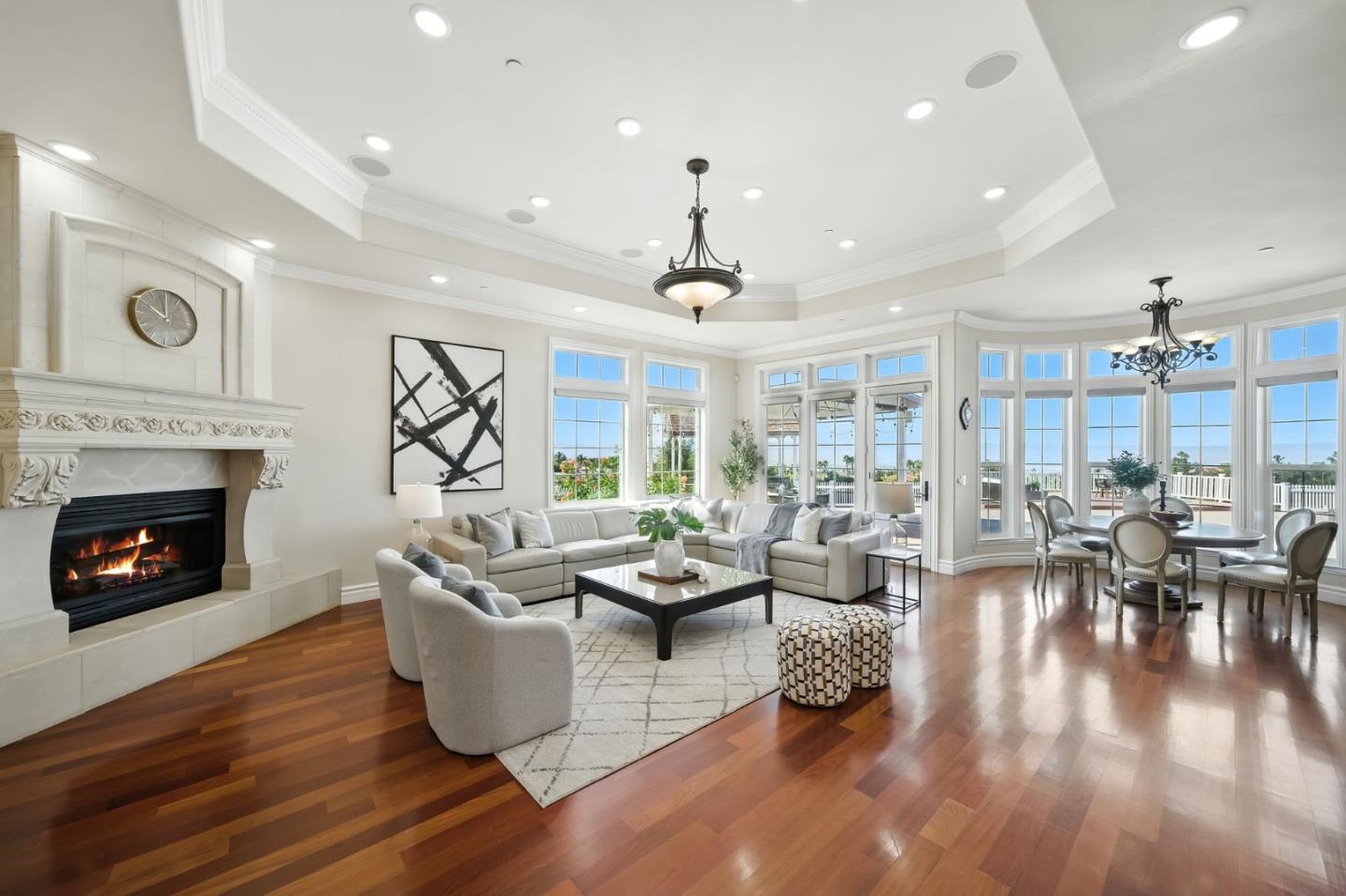 Detail Gallery Image 26 of 93 For 44989 Vista Del Sol, Fremont,  CA 94539 - 7 Beds | 6/2 Baths