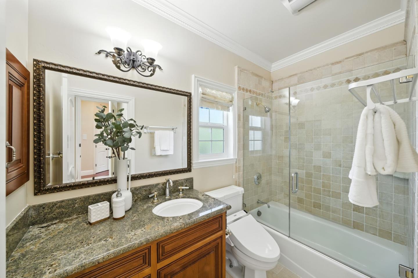 Detail Gallery Image 39 of 93 For 44989 Vista Del Sol, Fremont,  CA 94539 - 7 Beds | 6/2 Baths
