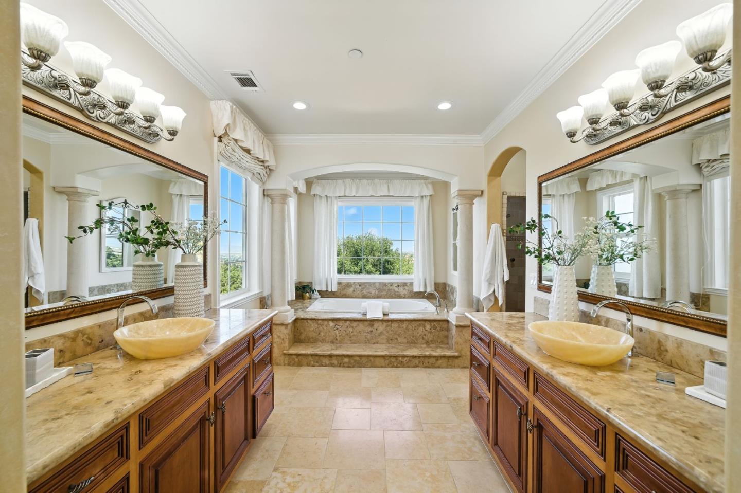 Detail Gallery Image 47 of 93 For 44989 Vista Del Sol, Fremont,  CA 94539 - 7 Beds | 6/2 Baths