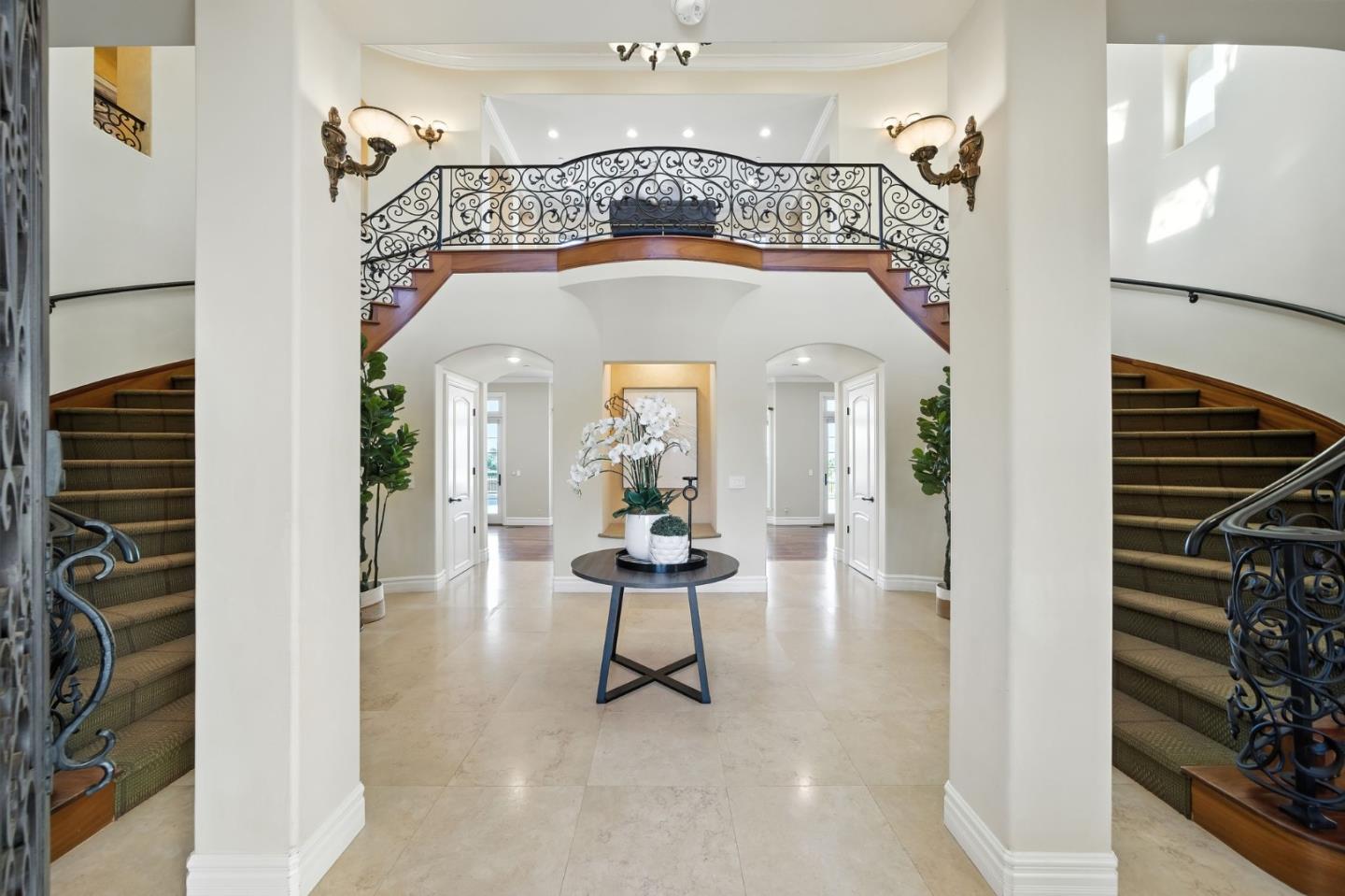 Detail Gallery Image 5 of 93 For 44989 Vista Del Sol, Fremont,  CA 94539 - 7 Beds | 6/2 Baths