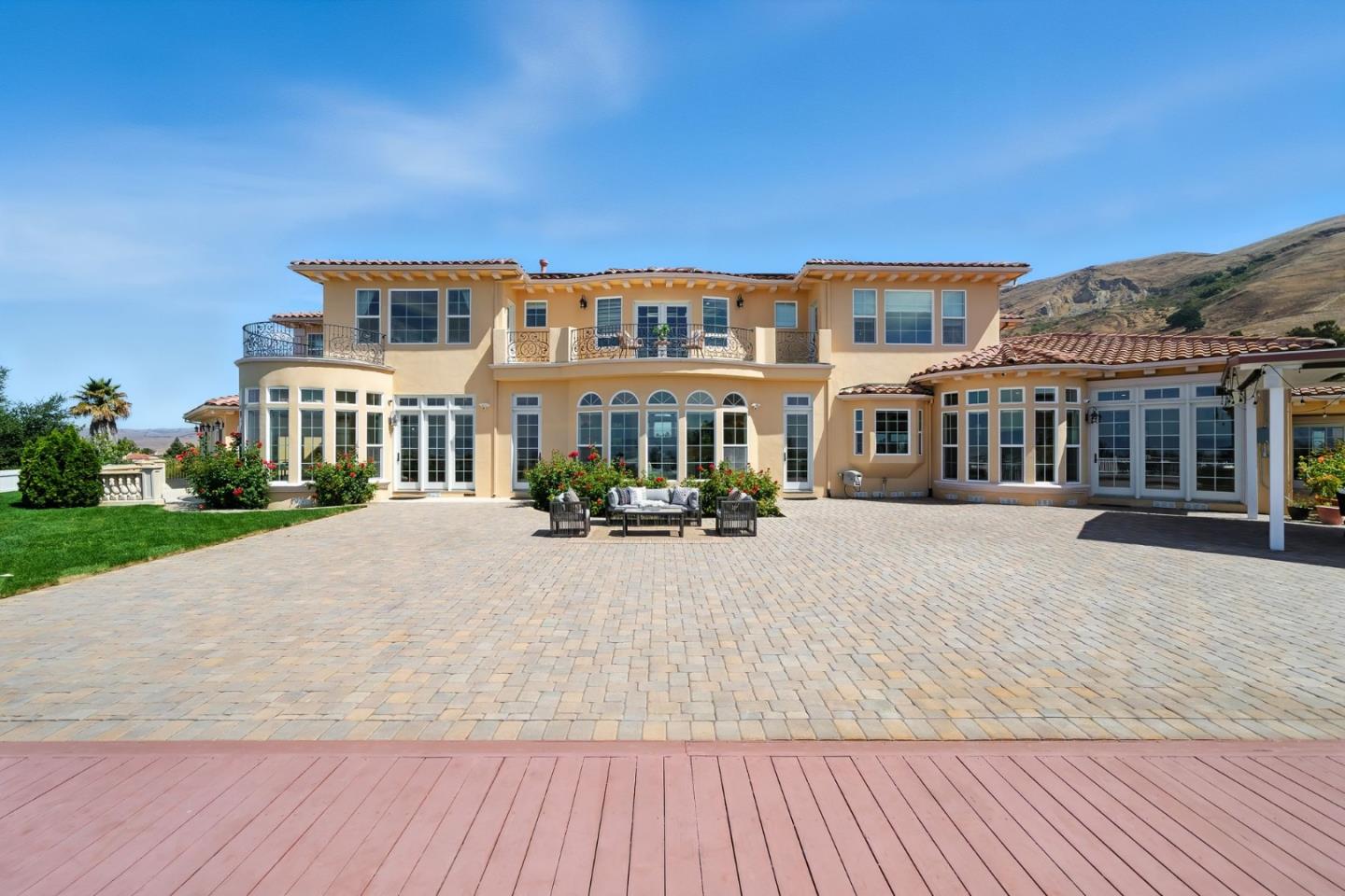 Detail Gallery Image 64 of 93 For 44989 Vista Del Sol, Fremont,  CA 94539 - 7 Beds | 6/2 Baths