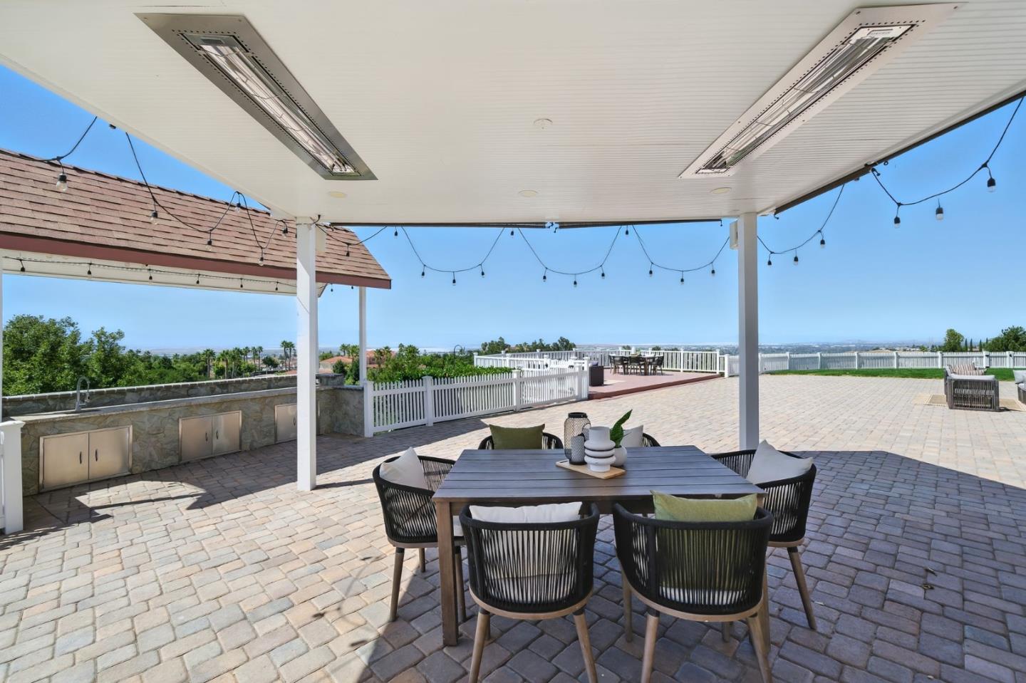 Detail Gallery Image 72 of 93 For 44989 Vista Del Sol, Fremont,  CA 94539 - 7 Beds | 6/2 Baths