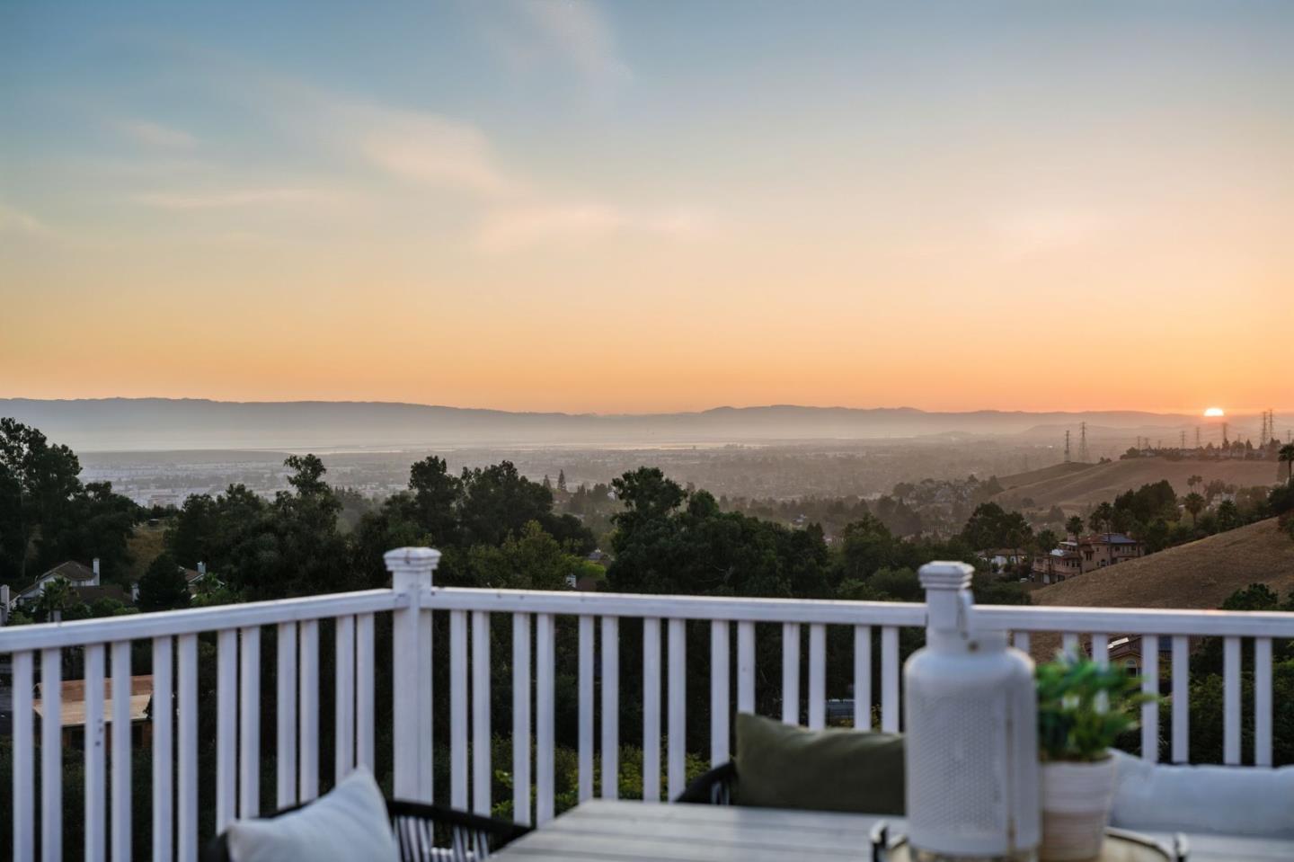 Detail Gallery Image 99 of 111 For 44989 Vista Del Sol, Fremont,  CA 94539 - 7 Beds | 6/2 Baths