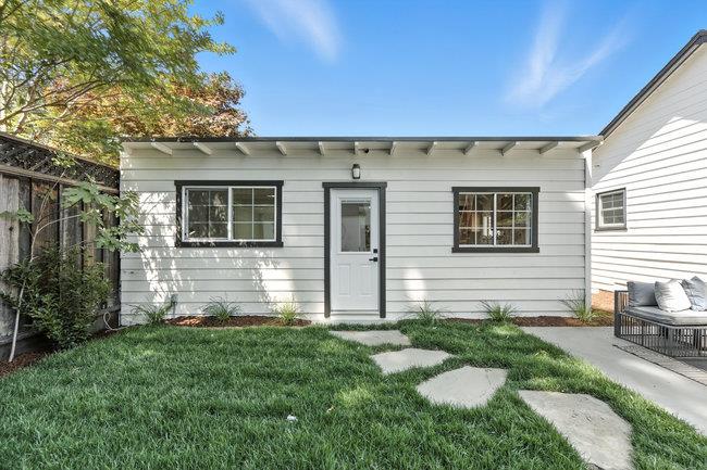 Detail Gallery Image 23 of 26 For 755 Homer Ave, Palo Alto,  CA 94301 - 2 Beds | 2 Baths