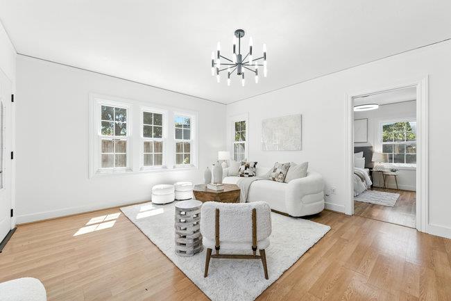 Detail Gallery Image 4 of 26 For 755 Homer Ave, Palo Alto,  CA 94301 - 2 Beds | 2 Baths