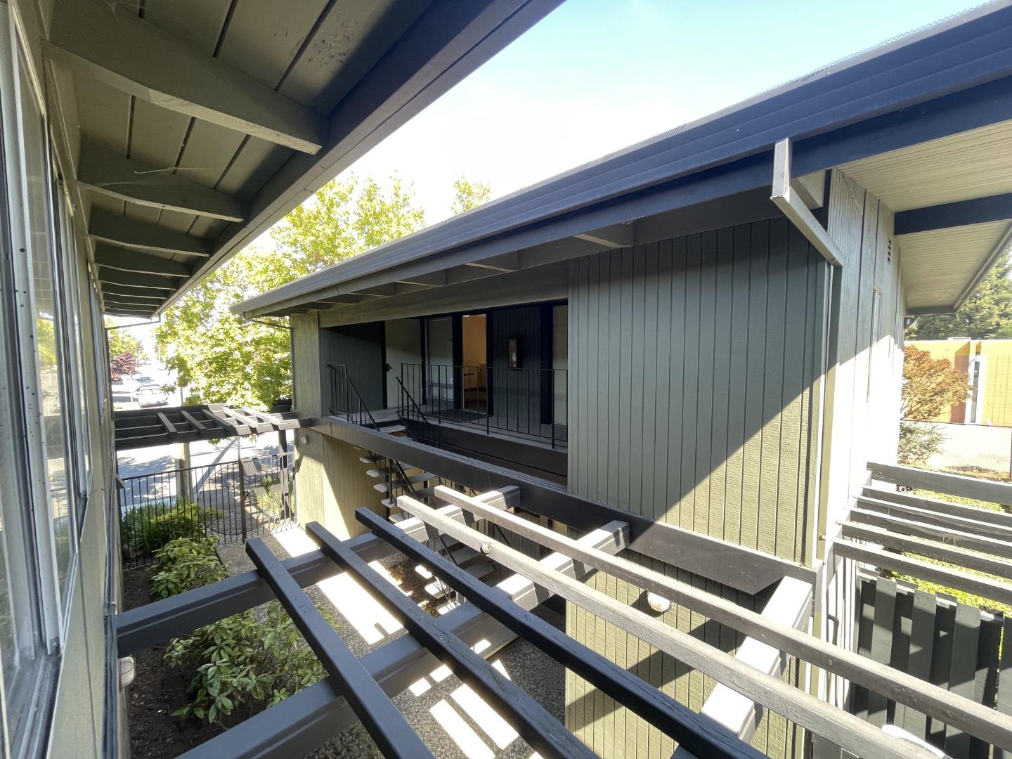 Detail Gallery Image 6 of 13 For 3000 Cleveland Ave, Santa Rosa,  CA 95403 - – Beds | – Baths