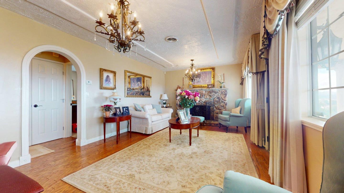 Detail Gallery Image 30 of 57 For 1976 Grandview St, Seaside,  CA 93955 - 3 Beds | 2 Baths