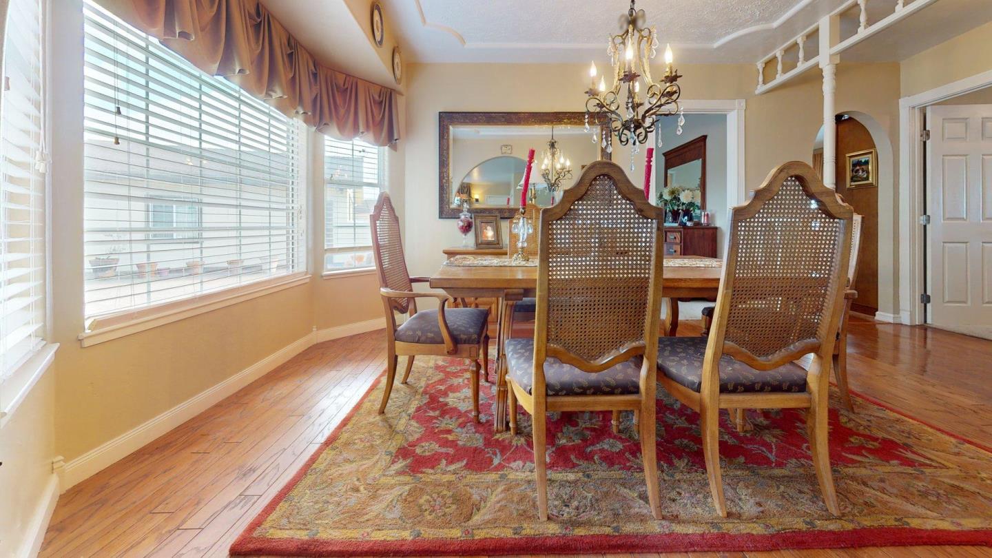 Detail Gallery Image 34 of 57 For 1976 Grandview St, Seaside,  CA 93955 - 3 Beds | 2 Baths