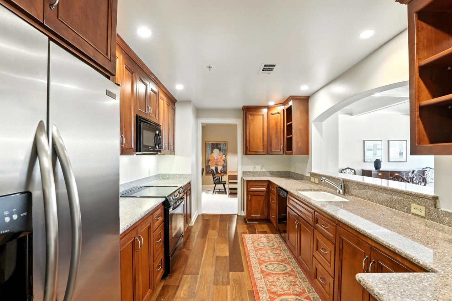 Detail Gallery Image 16 of 39 For 10 Crystal Springs Rd #1310,  San Mateo,  CA 94402 - 2 Beds | 2/1 Baths