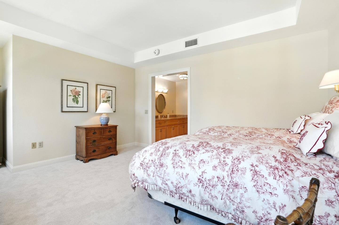 Detail Gallery Image 29 of 39 For 10 Crystal Springs Rd #1310,  San Mateo,  CA 94402 - 2 Beds | 2/1 Baths