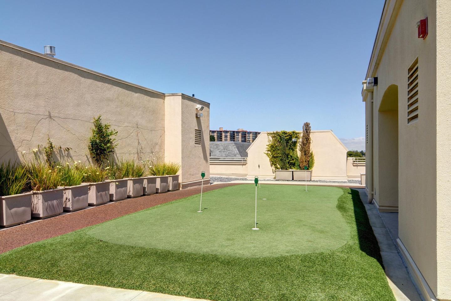 Detail Gallery Image 37 of 39 For 10 Crystal Springs Rd #1310,  San Mateo,  CA 94402 - 2 Beds | 2/1 Baths