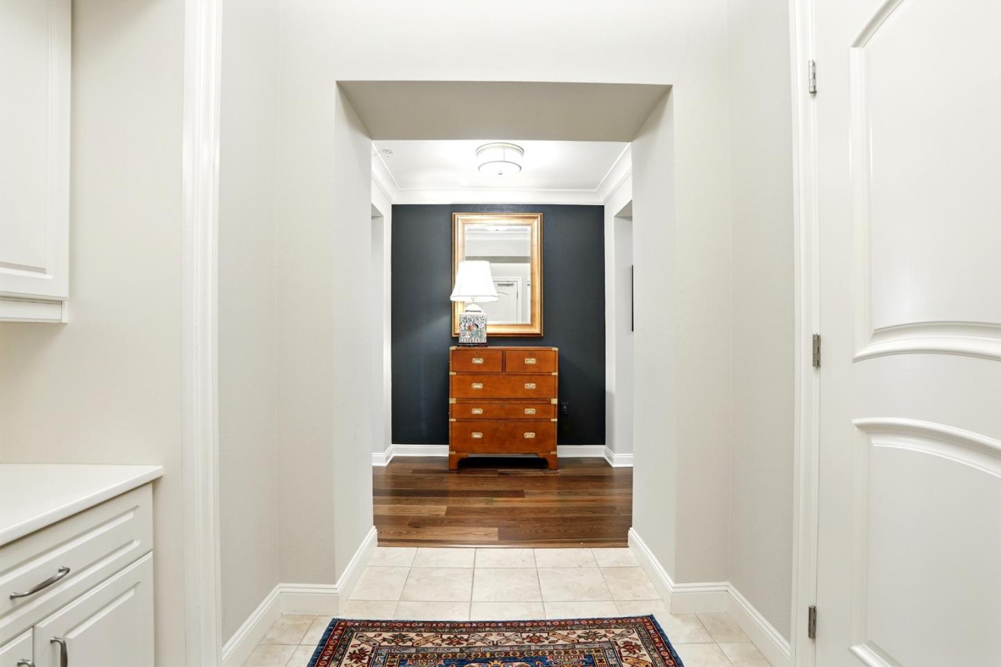 Detail Gallery Image 6 of 39 For 10 Crystal Springs Rd #1310,  San Mateo,  CA 94402 - 2 Beds | 2/1 Baths