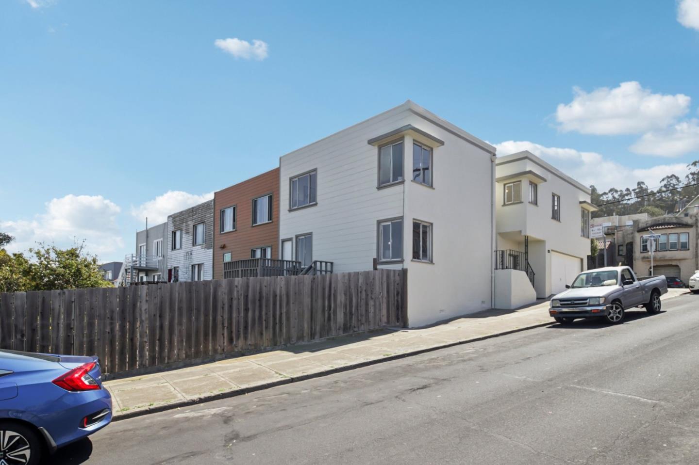 Detail Gallery Image 2 of 42 For 291 Roosevelt Ave, Daly City,  CA 94014 - 2 Beds | 1 Baths