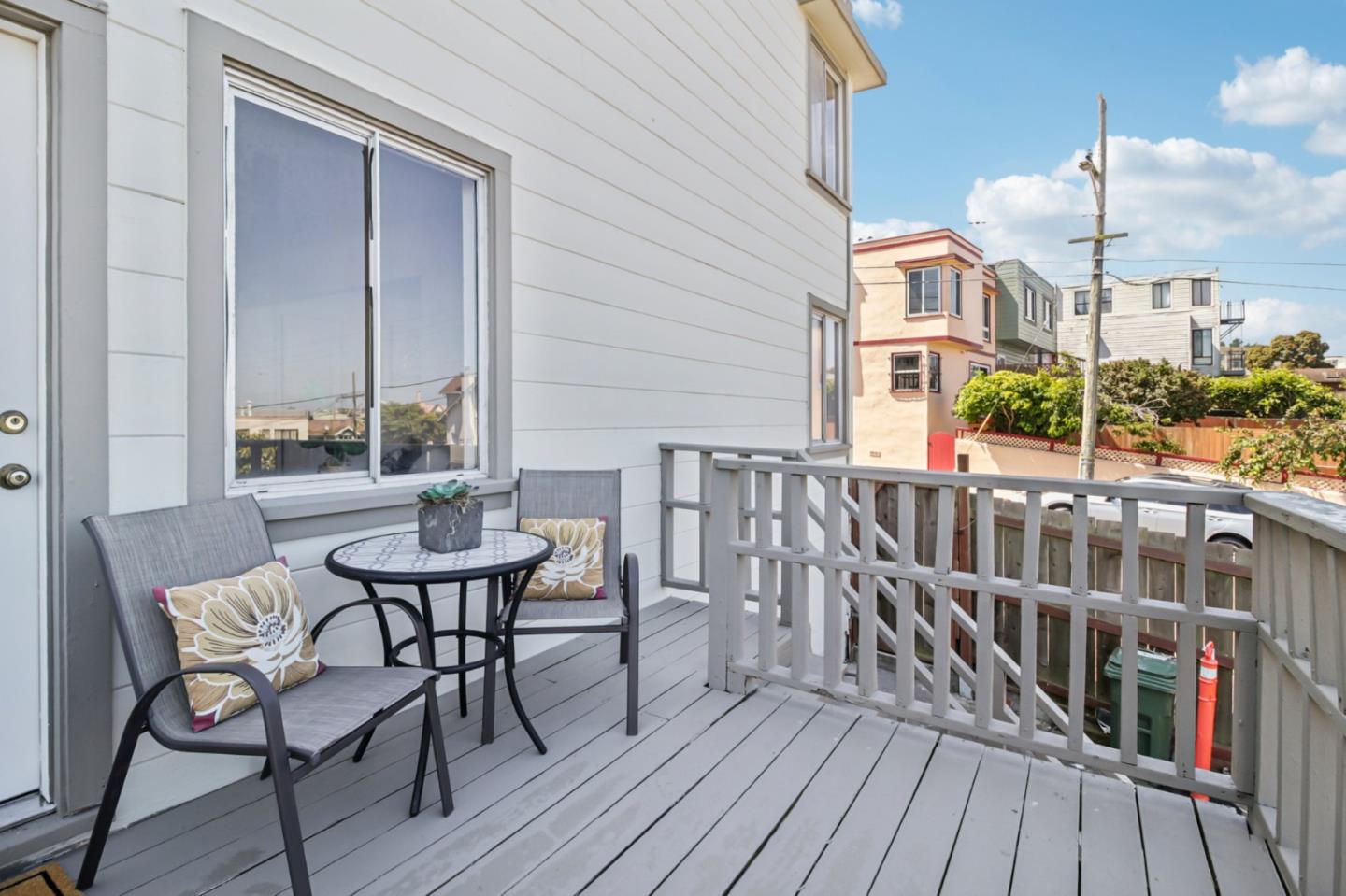Detail Gallery Image 33 of 42 For 291 Roosevelt Ave, Daly City,  CA 94014 - 2 Beds | 1 Baths