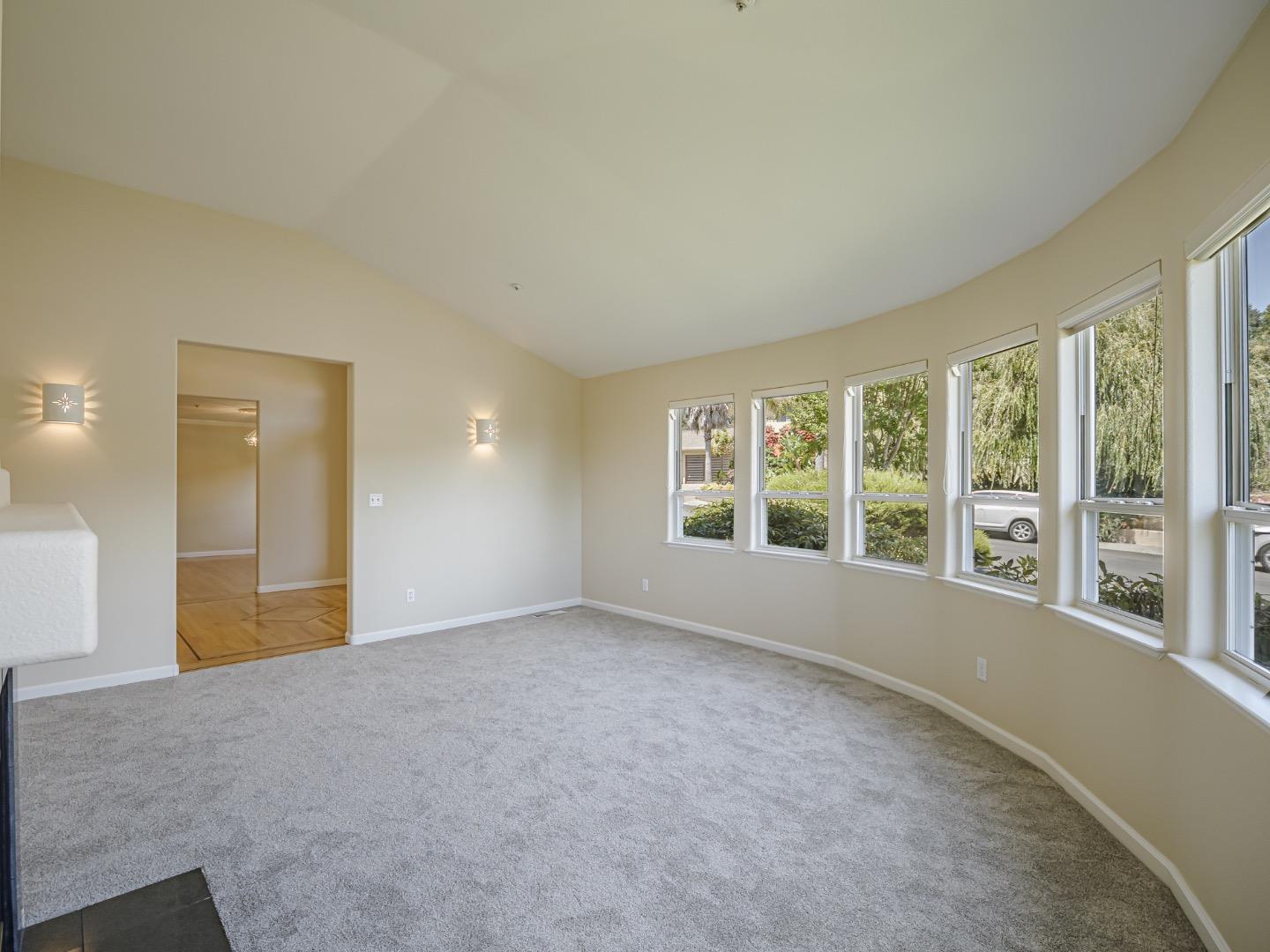 Detail Gallery Image 10 of 107 For 3385 Daffodil Ct, Soquel,  CA 95073 - 4 Beds | 2/1 Baths