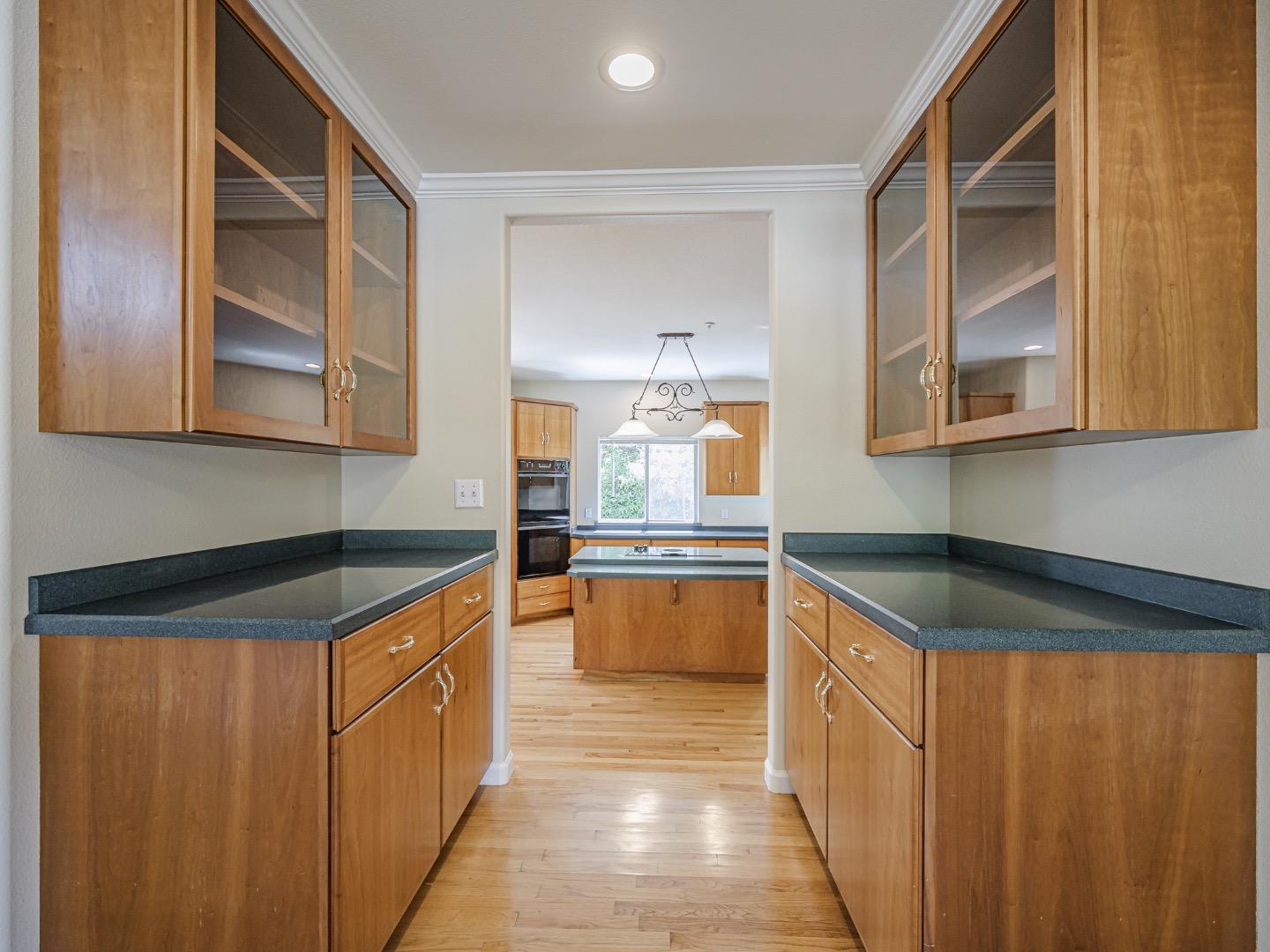 Detail Gallery Image 13 of 107 For 3385 Daffodil Ct, Soquel,  CA 95073 - 4 Beds | 2/1 Baths