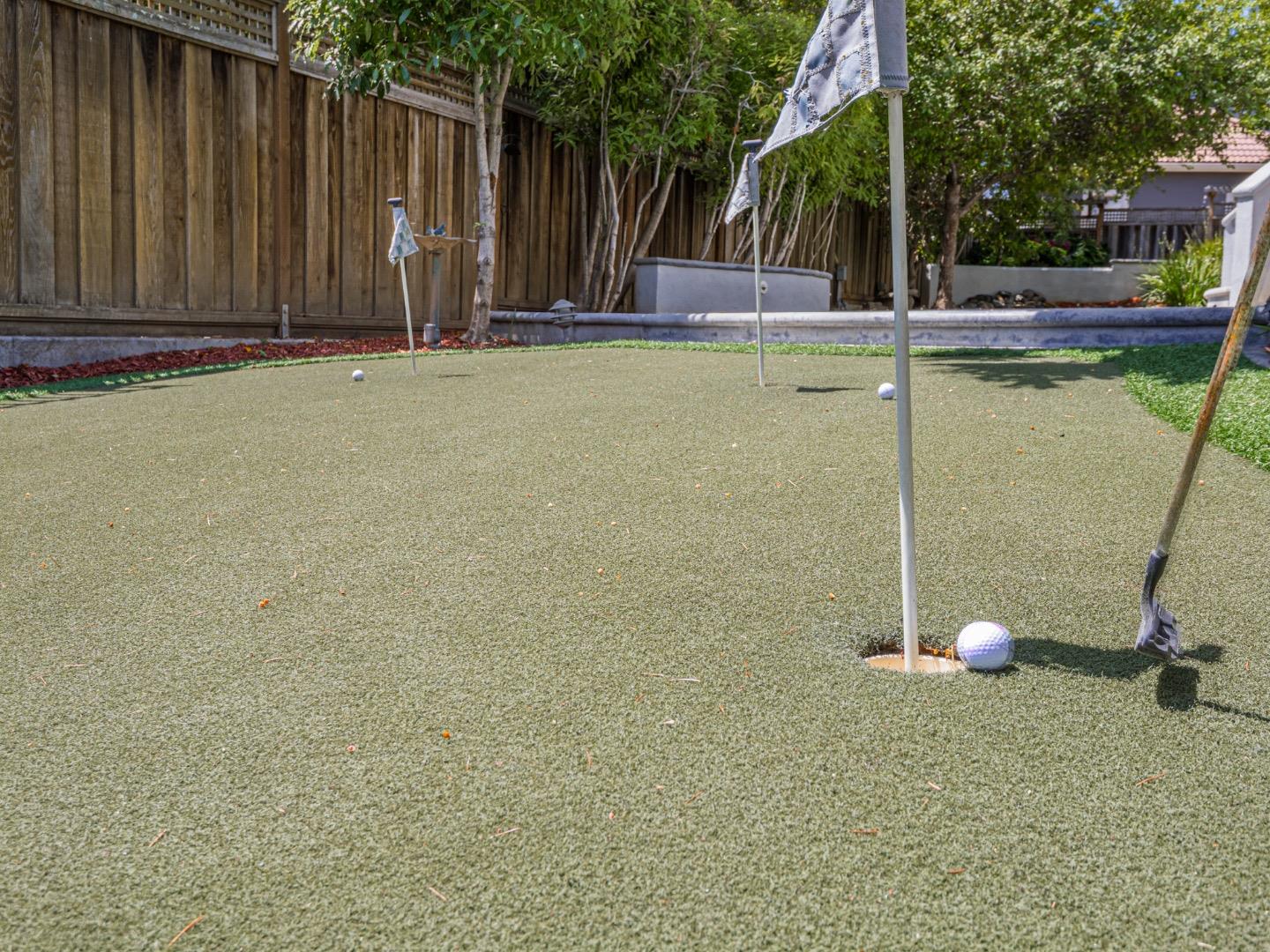 Detail Gallery Image 18 of 107 For 3385 Daffodil Ct, Soquel,  CA 95073 - 4 Beds | 2/1 Baths