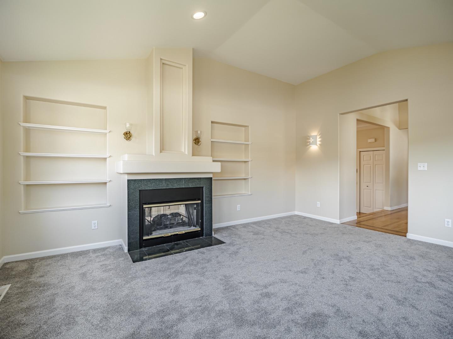 Detail Gallery Image 21 of 107 For 3385 Daffodil Ct, Soquel,  CA 95073 - 4 Beds | 2/1 Baths