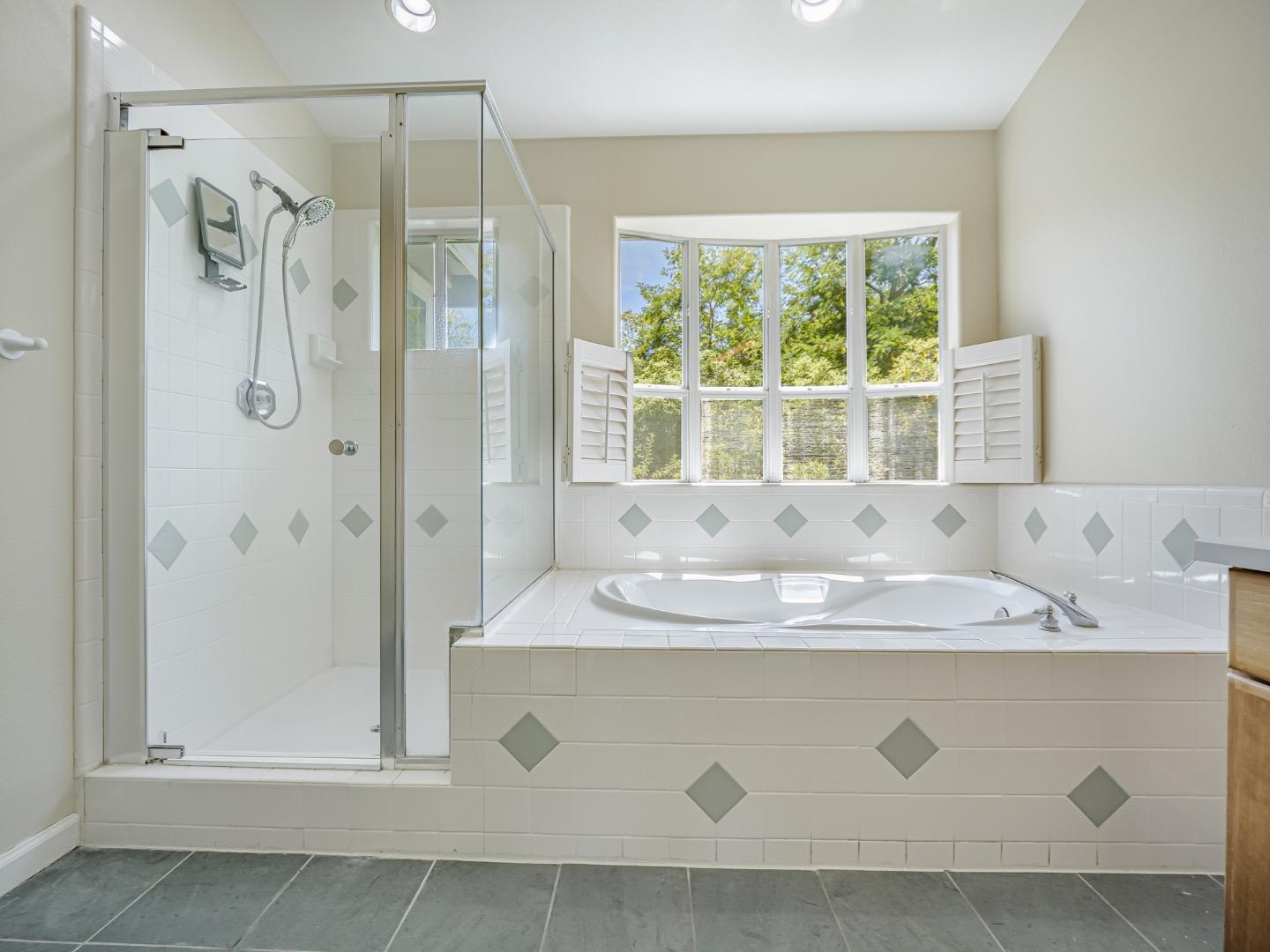 Detail Gallery Image 46 of 107 For 3385 Daffodil Ct, Soquel,  CA 95073 - 4 Beds | 2/1 Baths