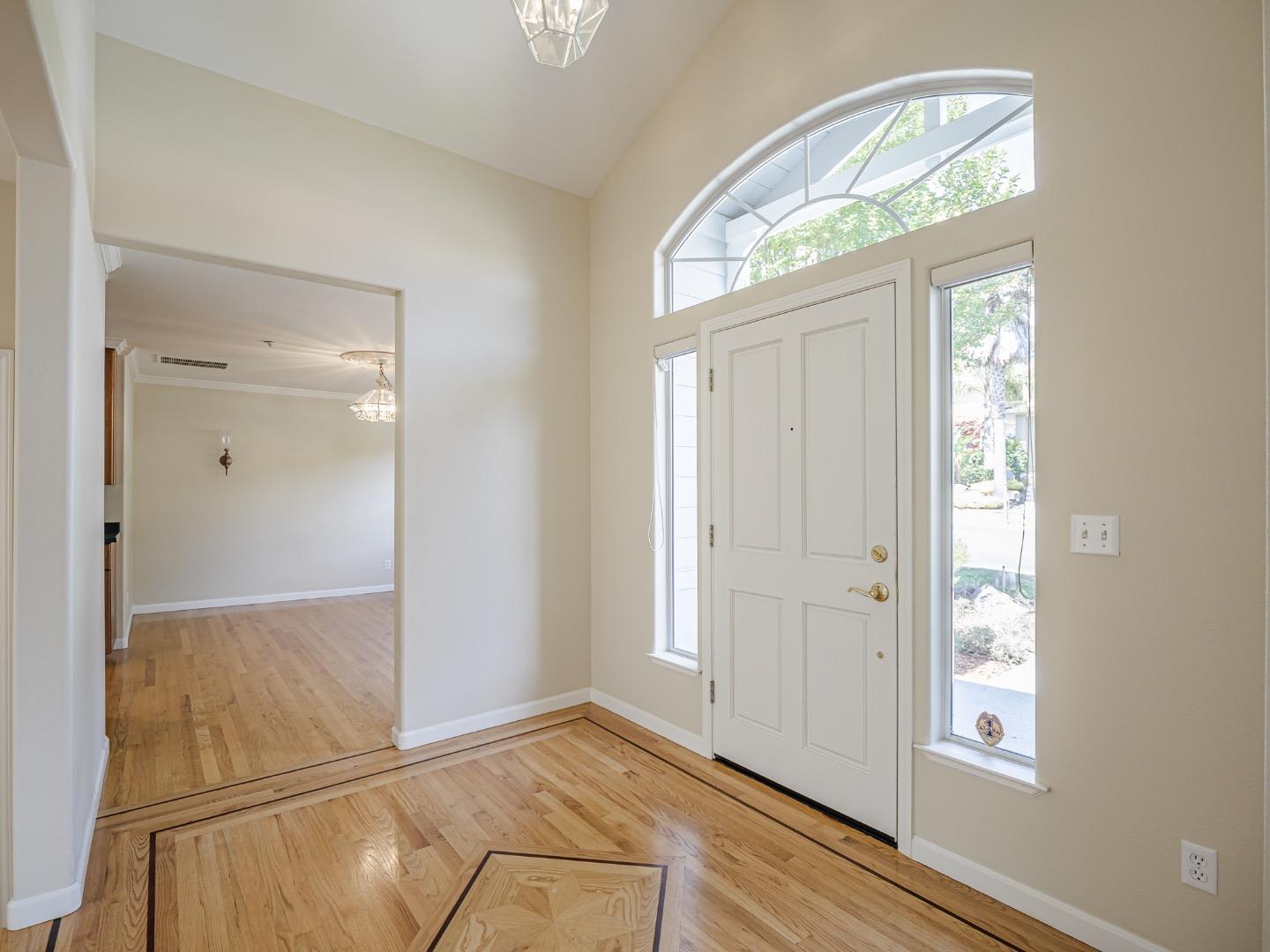 Detail Gallery Image 7 of 107 For 3385 Daffodil Ct, Soquel,  CA 95073 - 4 Beds | 2/1 Baths
