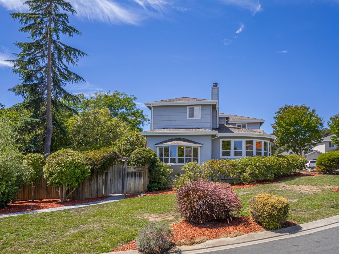 Detail Gallery Image 90 of 107 For 3385 Daffodil Ct, Soquel,  CA 95073 - 4 Beds | 2/1 Baths