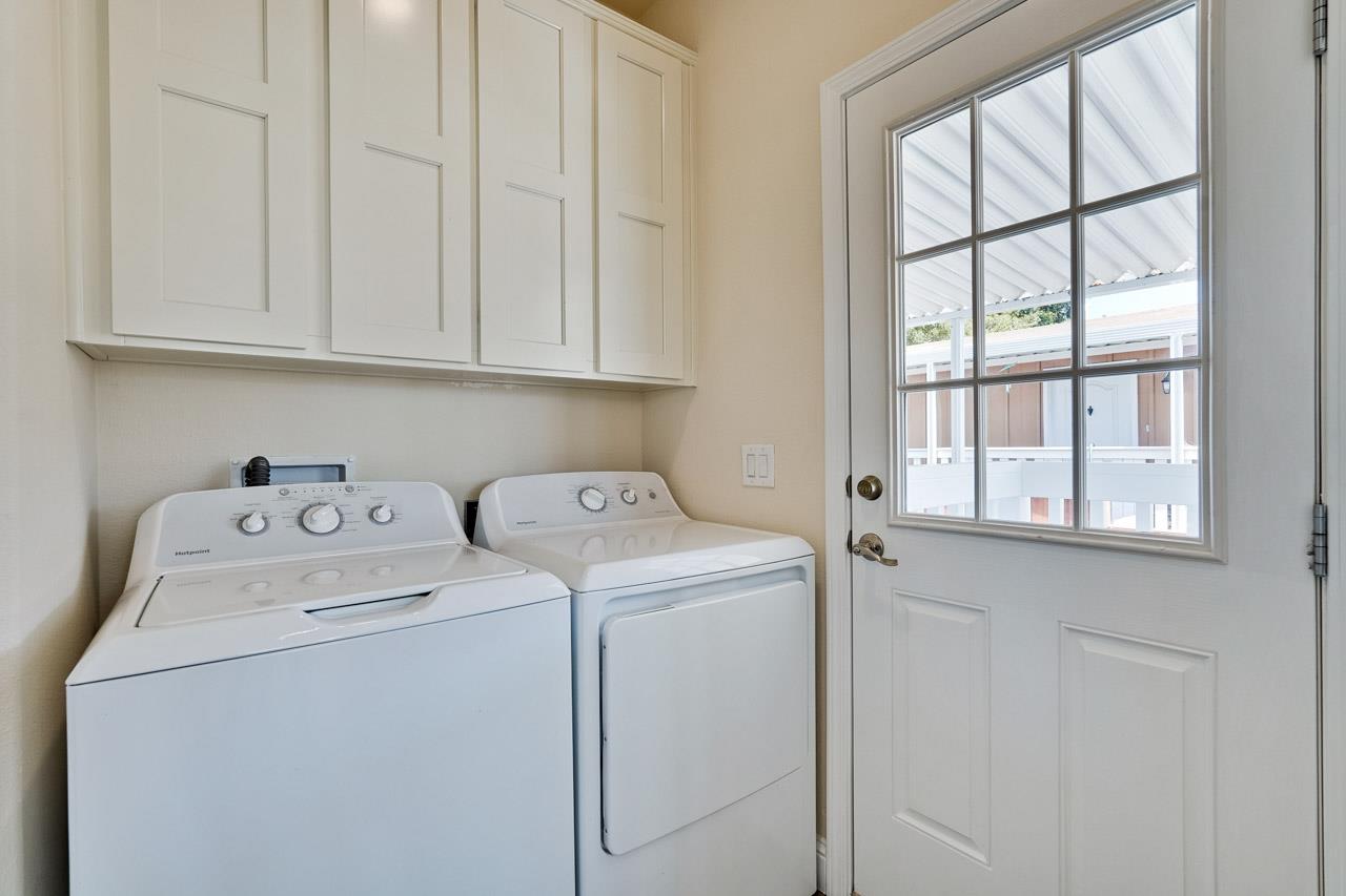 Detail Gallery Image 10 of 36 For 1225 Vienna Dr #150,  Sunnyvale,  CA 94089 - 3 Beds | 2 Baths