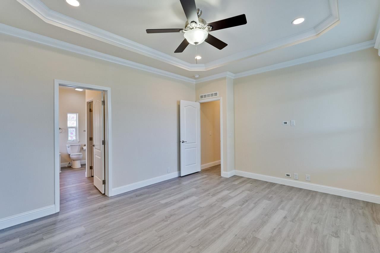 Detail Gallery Image 11 of 36 For 1225 Vienna Dr #150,  Sunnyvale,  CA 94089 - 3 Beds | 2 Baths