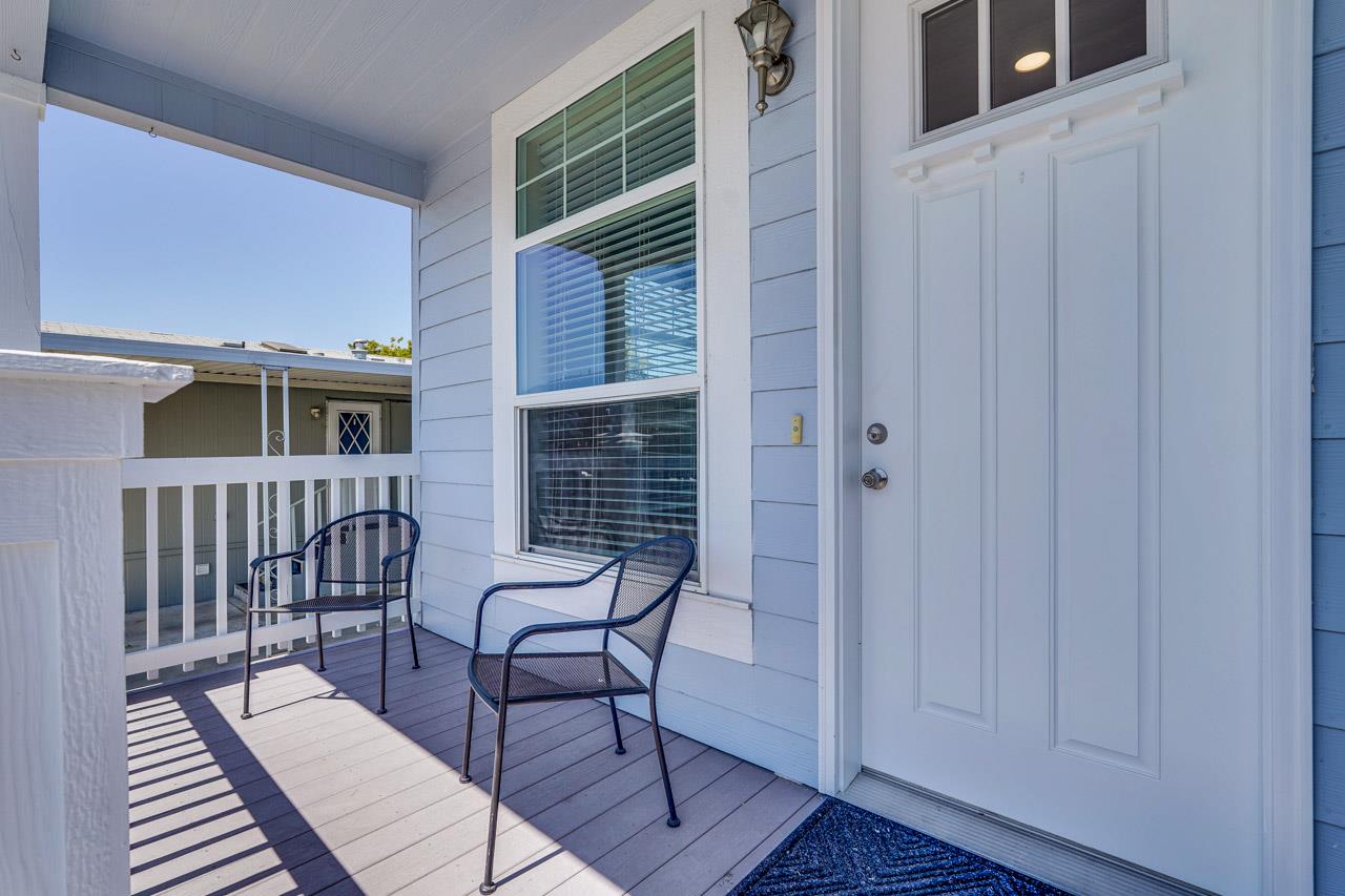 Detail Gallery Image 2 of 36 For 1225 Vienna Dr #150,  Sunnyvale,  CA 94089 - 3 Beds | 2 Baths