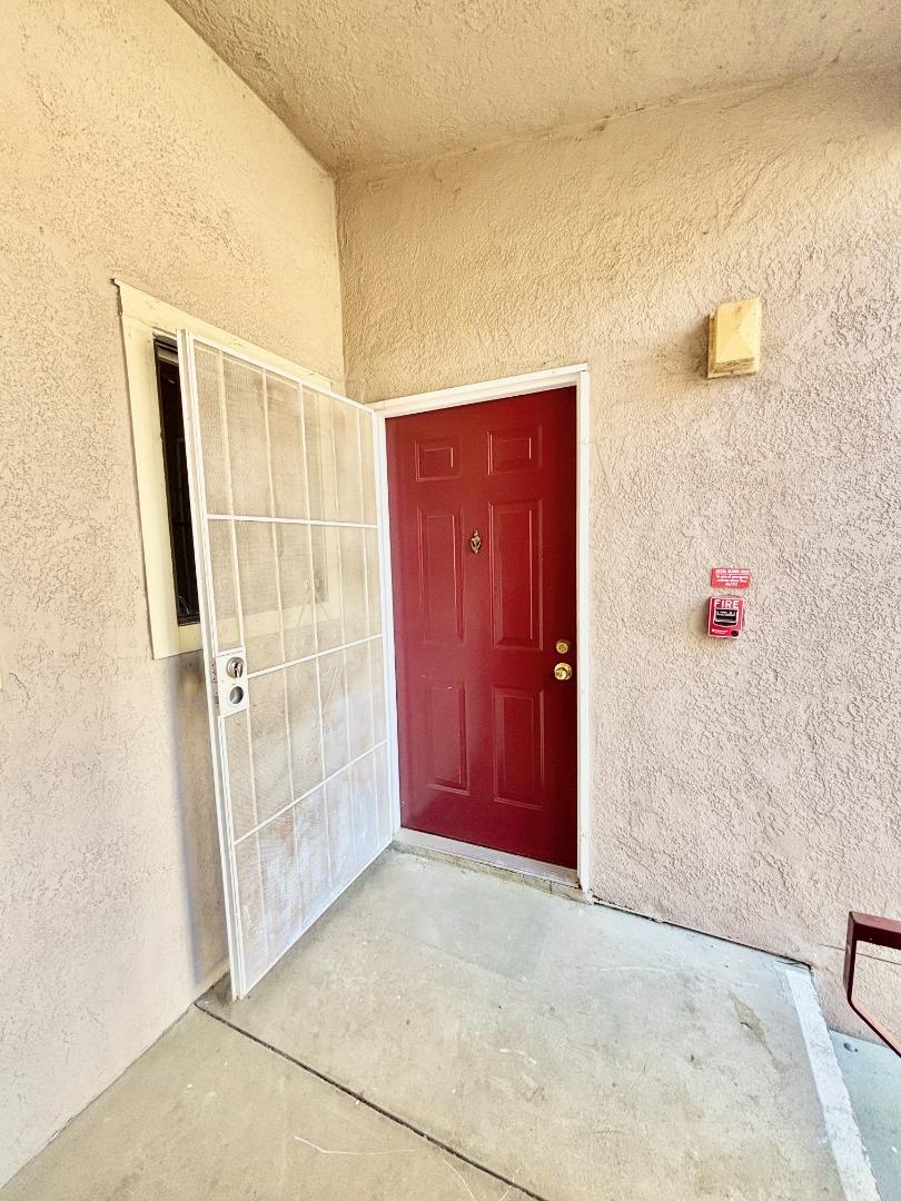 Detail Gallery Image 2 of 25 For 7 Lancaster Cir #235,  Bay Point,  CA 94565 - 2 Beds | 1 Baths
