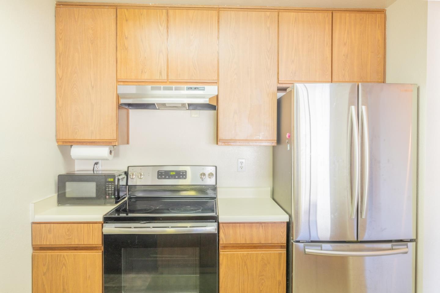 Detail Gallery Image 12 of 23 For 1527 Four Oaks Cir, San Jose,  CA 95131 - 1 Beds | 1 Baths