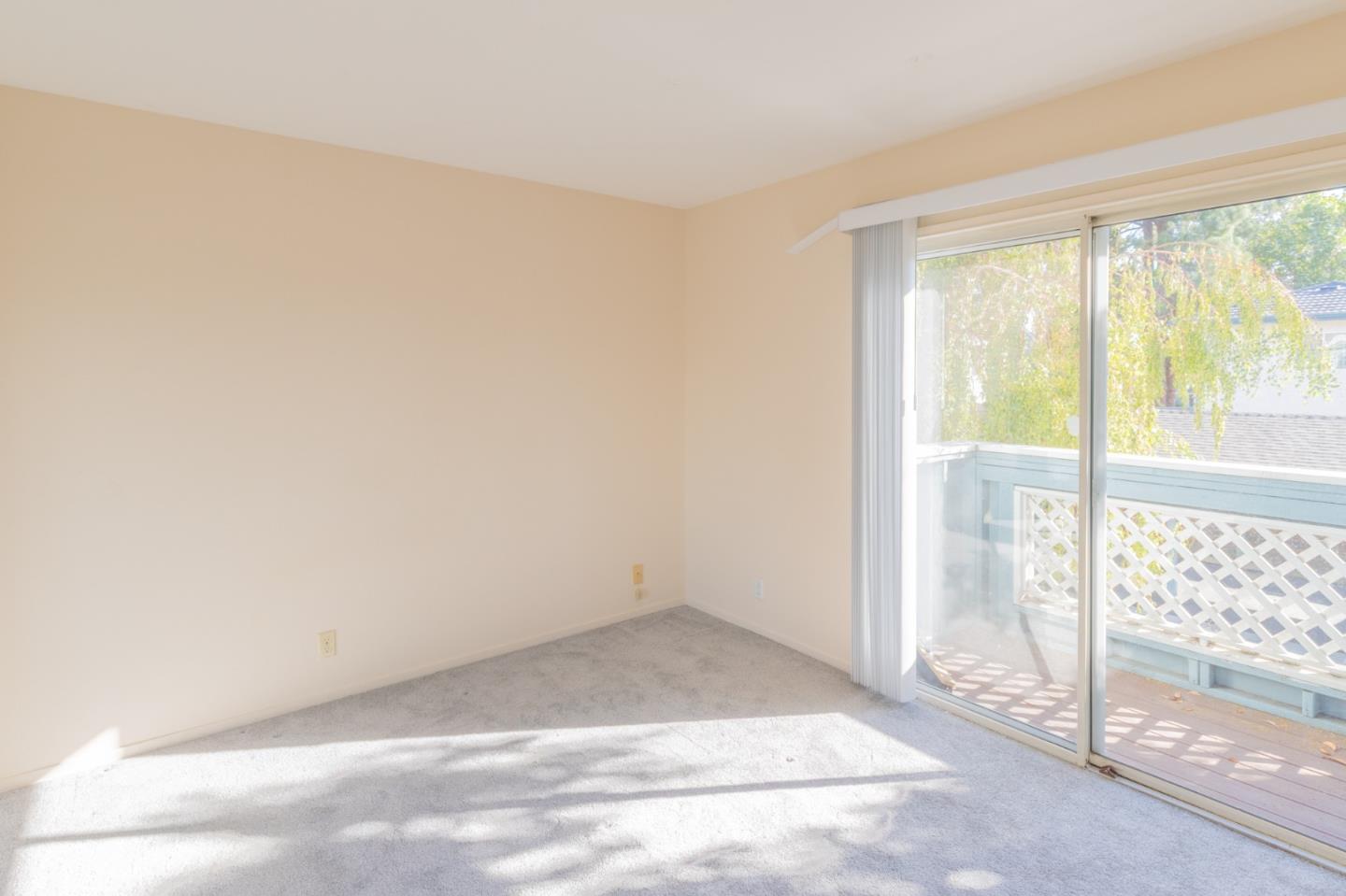 Detail Gallery Image 15 of 23 For 1527 Four Oaks Cir, San Jose,  CA 95131 - 1 Beds | 1 Baths