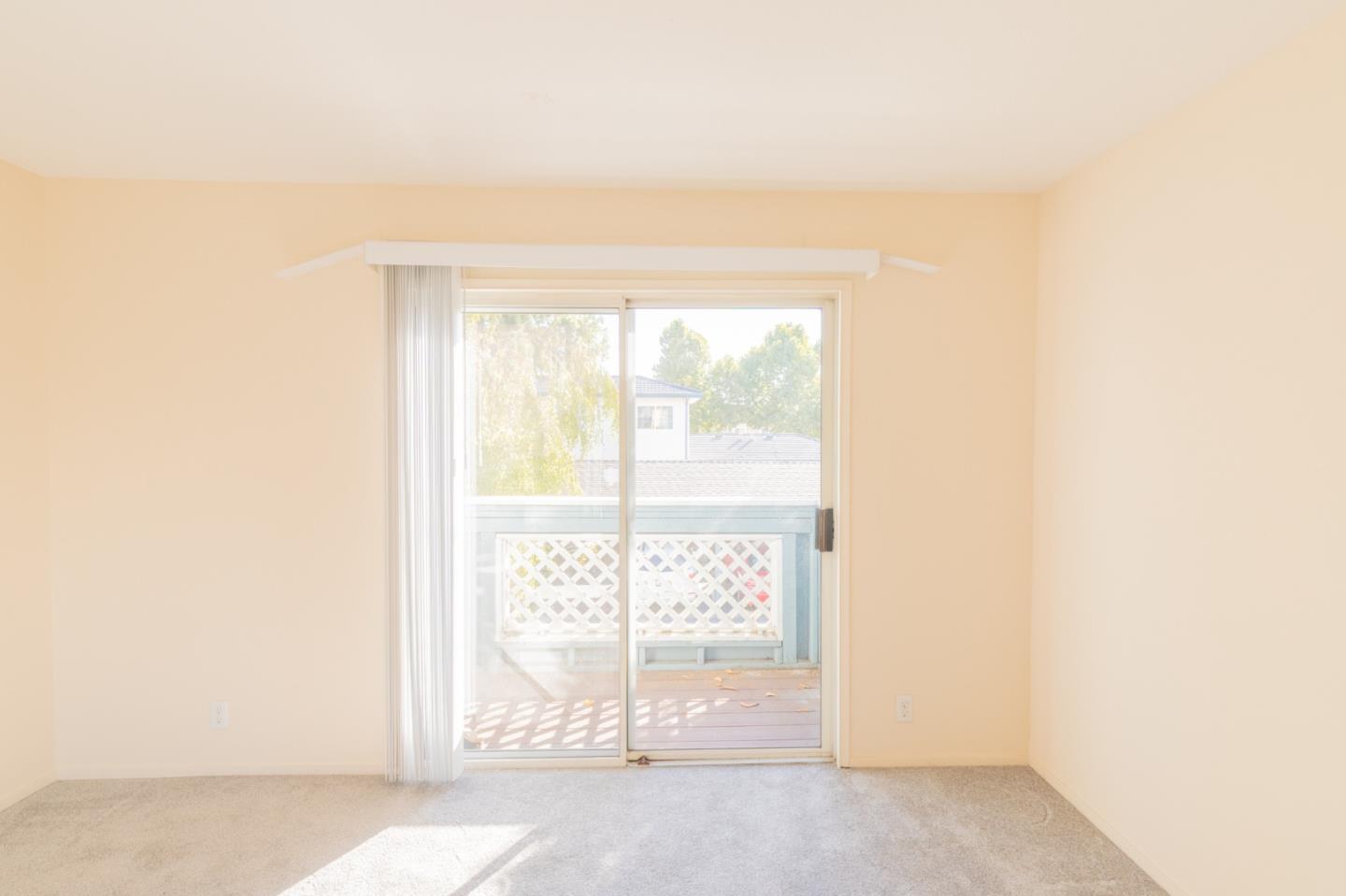 Detail Gallery Image 17 of 23 For 1527 Four Oaks Cir, San Jose,  CA 95131 - 1 Beds | 1 Baths