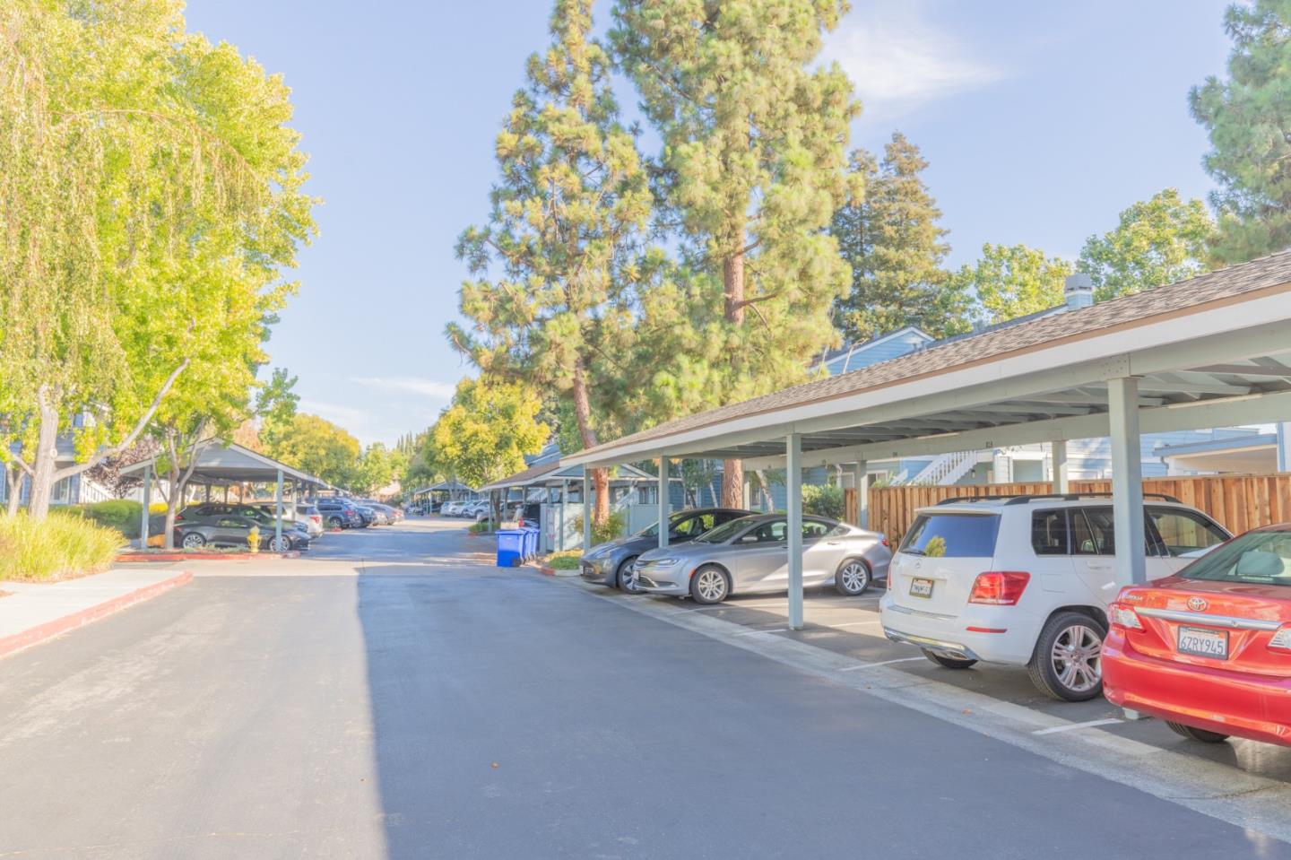 Detail Gallery Image 20 of 23 For 1527 Four Oaks Cir, San Jose,  CA 95131 - 1 Beds | 1 Baths