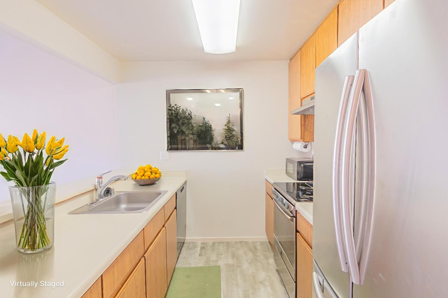 Detail Gallery Image 3 of 23 For 1527 Four Oaks Cir, San Jose,  CA 95131 - 1 Beds | 1 Baths