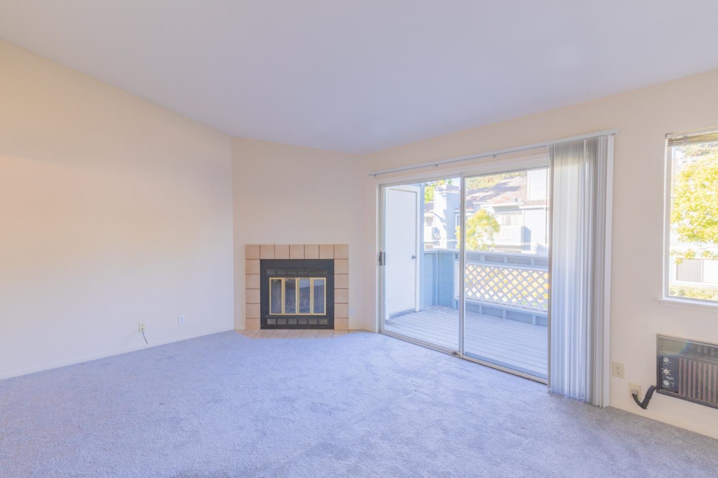 Detail Gallery Image 9 of 23 For 1527 Four Oaks Cir, San Jose,  CA 95131 - 1 Beds | 1 Baths