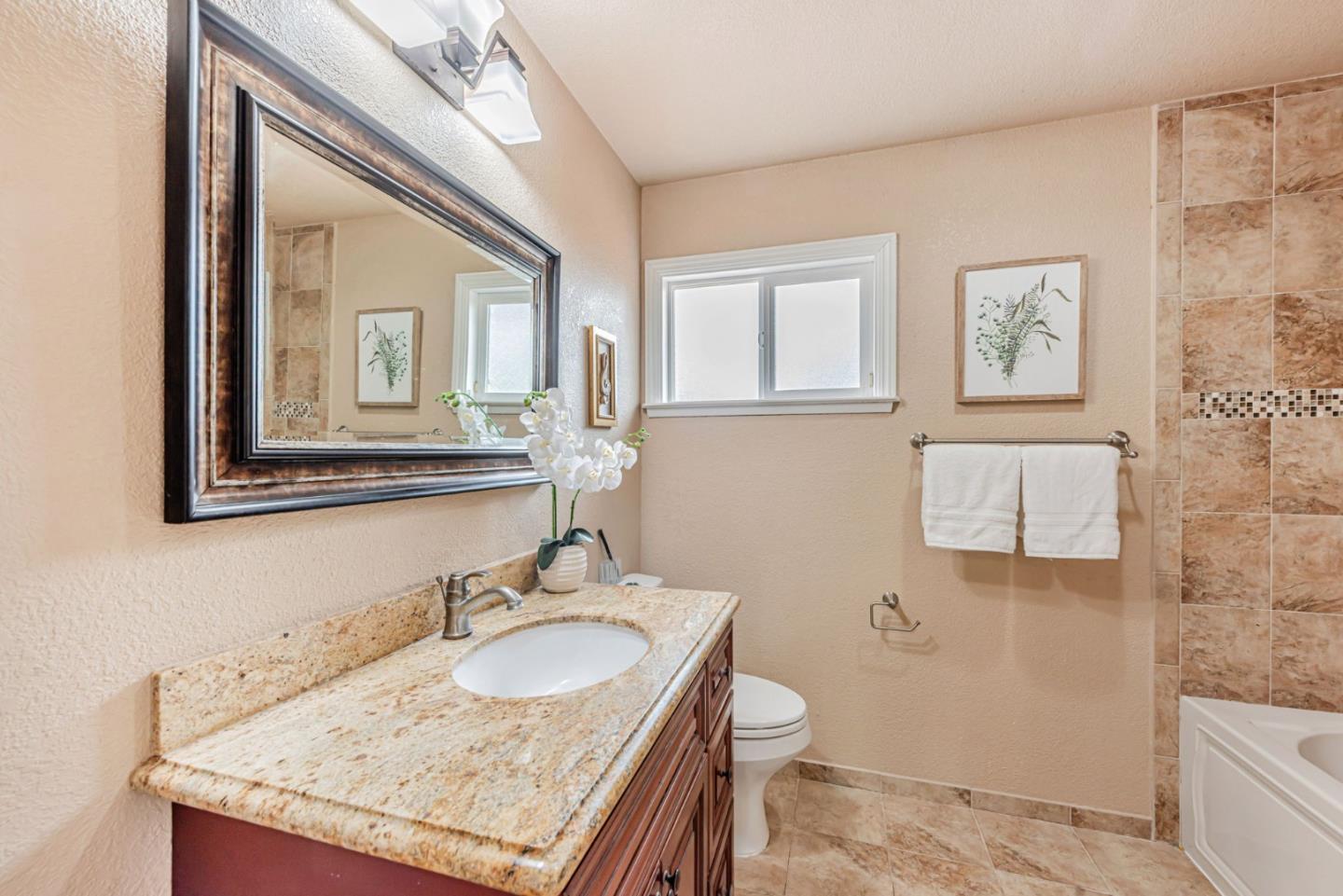 Detail Gallery Image 12 of 22 For 4692 Nelson St, Fremont,  CA 94538 - 3 Beds | 2 Baths