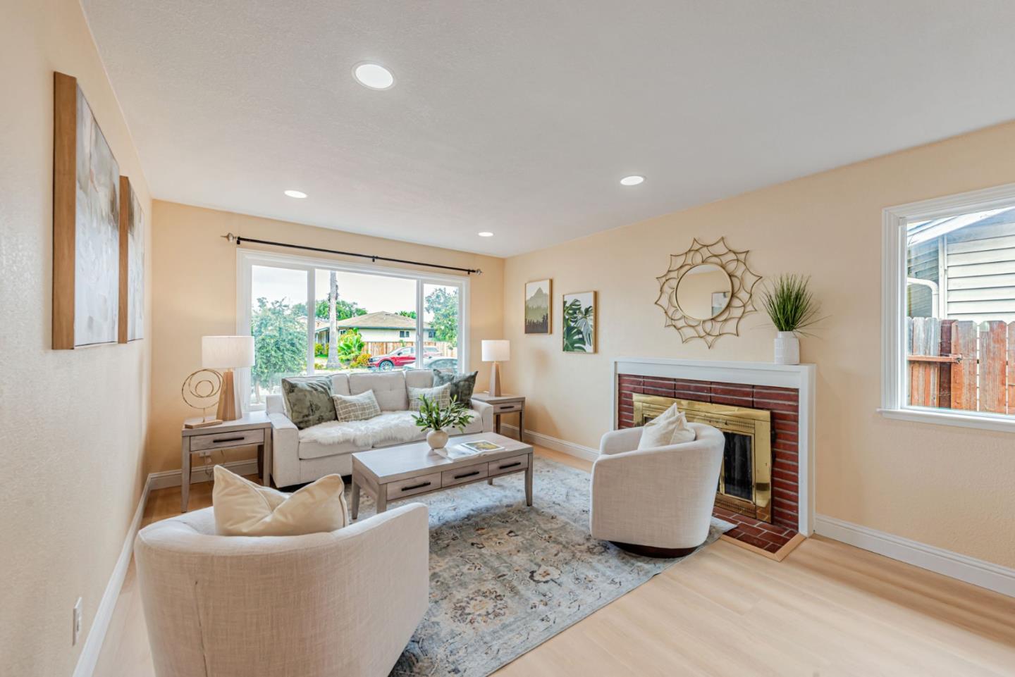 Detail Gallery Image 2 of 22 For 4692 Nelson St, Fremont,  CA 94538 - 3 Beds | 2 Baths