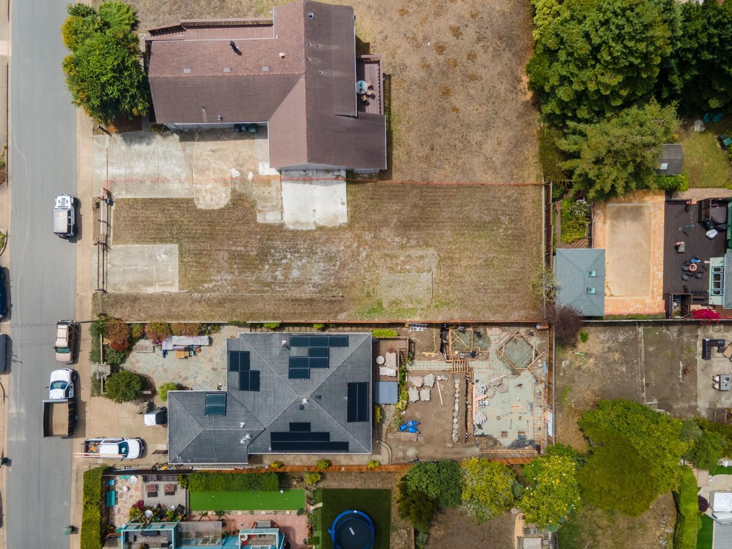 Detail Gallery Image 4 of 5 For 331 Carmel Ave, El Granada,  CA 94018 - – Beds | – Baths