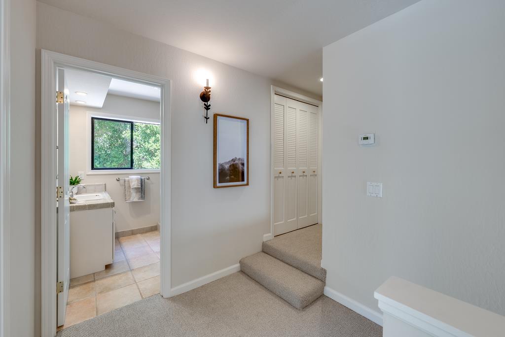 Detail Gallery Image 29 of 45 For 300 Vine Hill Rd, Santa Cruz,  CA 95065 - 4 Beds | 3/1 Baths