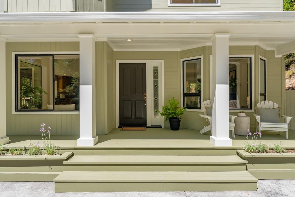 Detail Gallery Image 6 of 45 For 300 Vine Hill Rd, Santa Cruz,  CA 95065 - 4 Beds | 3/1 Baths