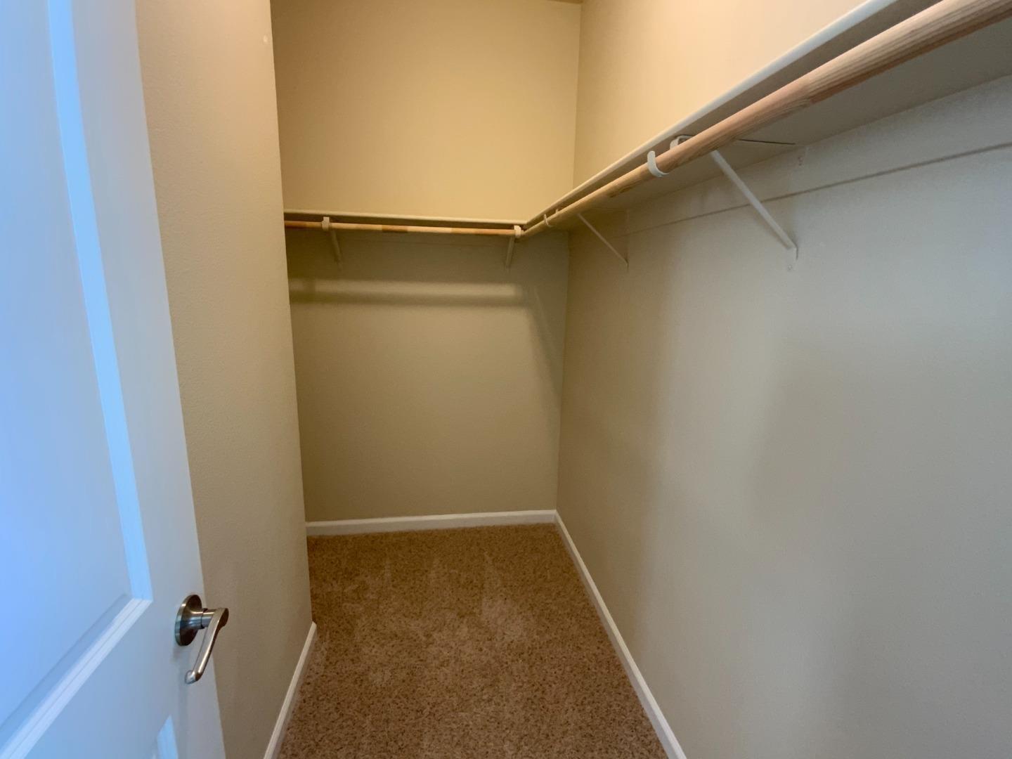 Detail Gallery Image 7 of 18 For 789 Aurora Way, King City,  CA 93930 - 3 Beds | 2 Baths