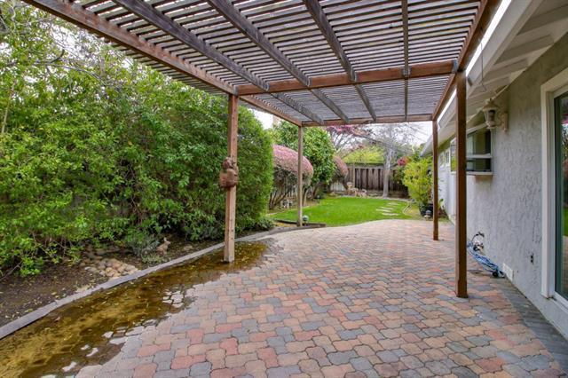 Detail Gallery Image 10 of 28 For 1108 Topaz Ave, San Jose,  CA 95117 - 3 Beds | 2 Baths