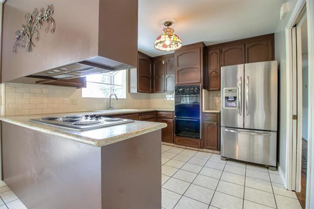 Detail Gallery Image 14 of 28 For 1108 Topaz Ave, San Jose,  CA 95117 - 3 Beds | 2 Baths