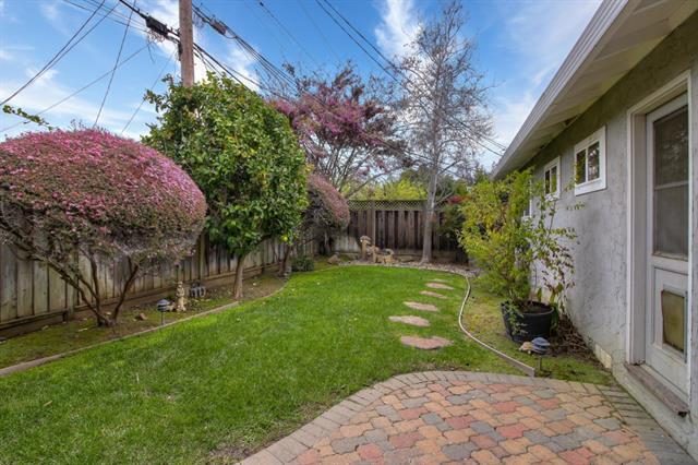 Detail Gallery Image 5 of 28 For 1108 Topaz Ave, San Jose,  CA 95117 - 3 Beds | 2 Baths
