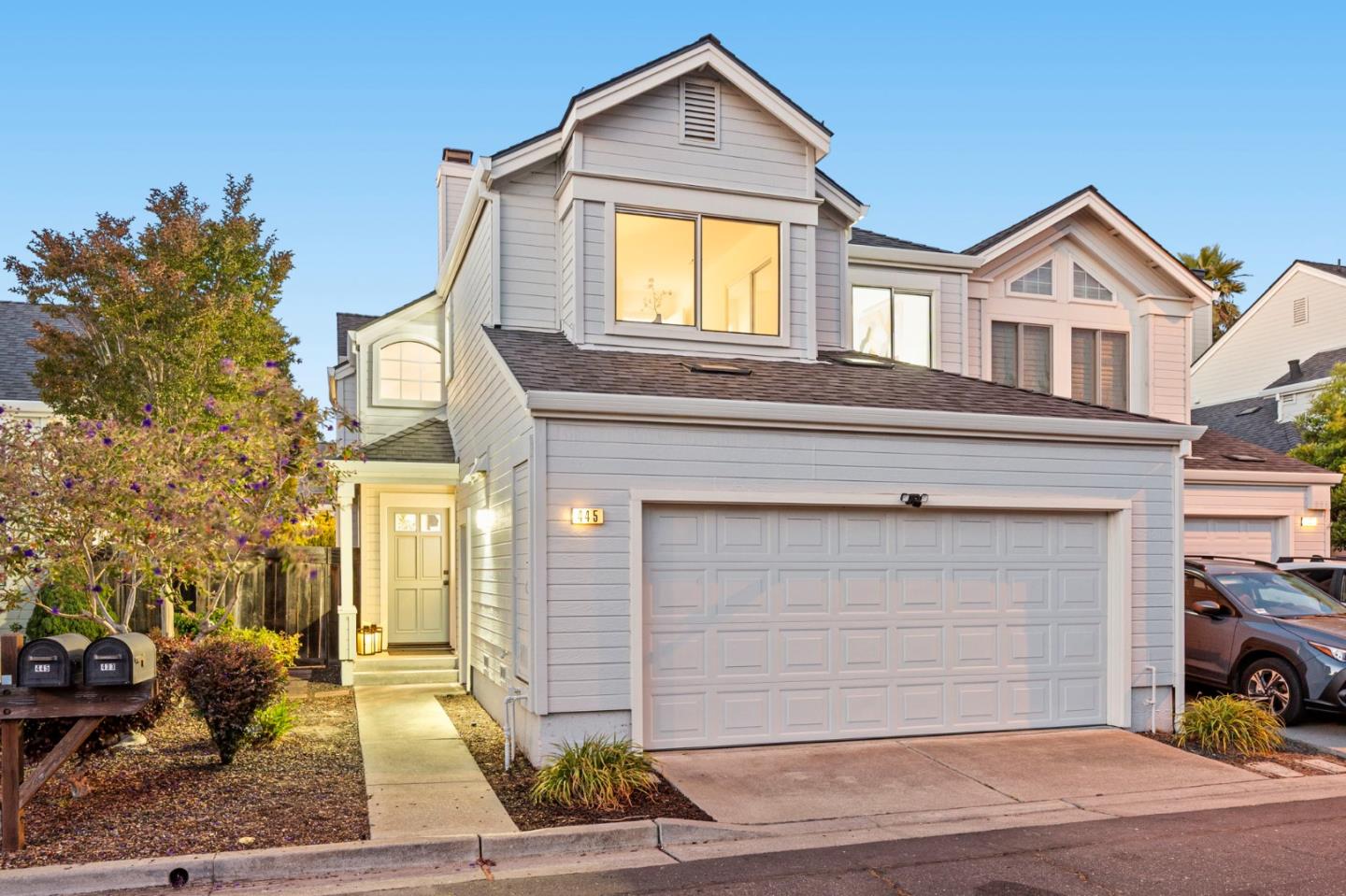 Detail Gallery Image 14 of 75 For 445 Mcdonnel Rd, Alameda,  CA 94502 - 3 Beds | 2/1 Baths