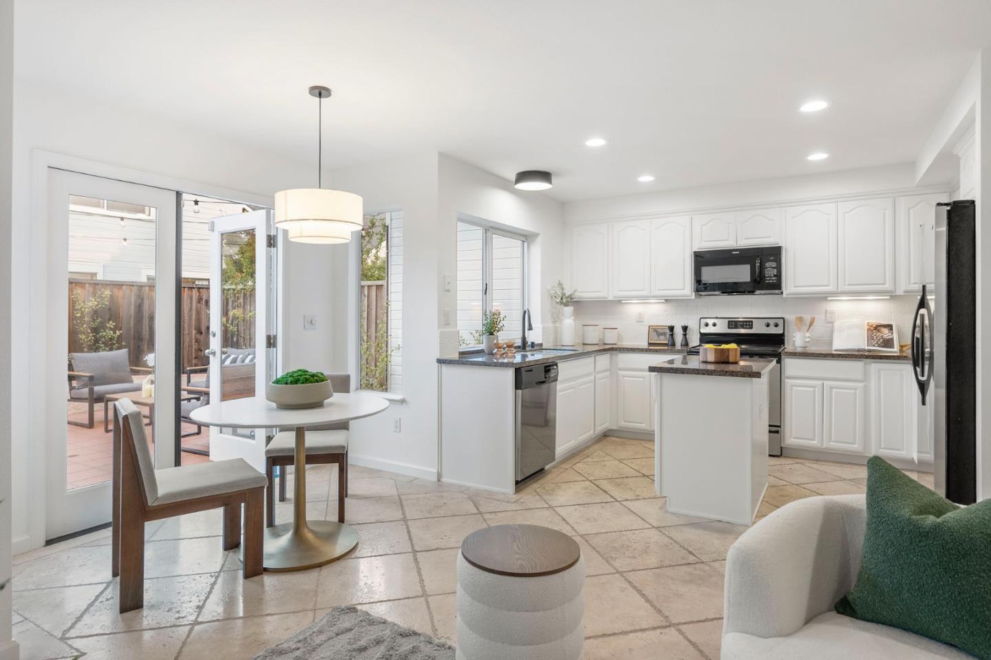 Detail Gallery Image 35 of 75 For 445 Mcdonnel Rd, Alameda,  CA 94502 - 3 Beds | 2/1 Baths