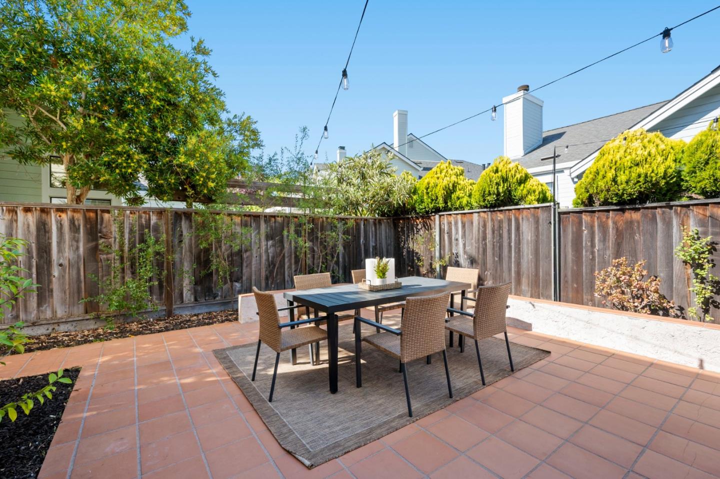 Detail Gallery Image 63 of 75 For 445 Mcdonnel Rd, Alameda,  CA 94502 - 3 Beds | 2/1 Baths